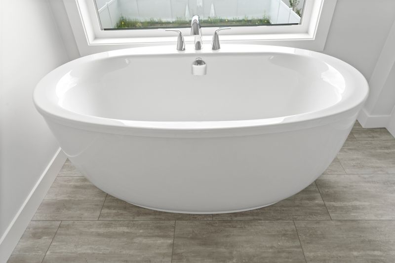 Top Bathtub Installation Companies in Eastlake, OH