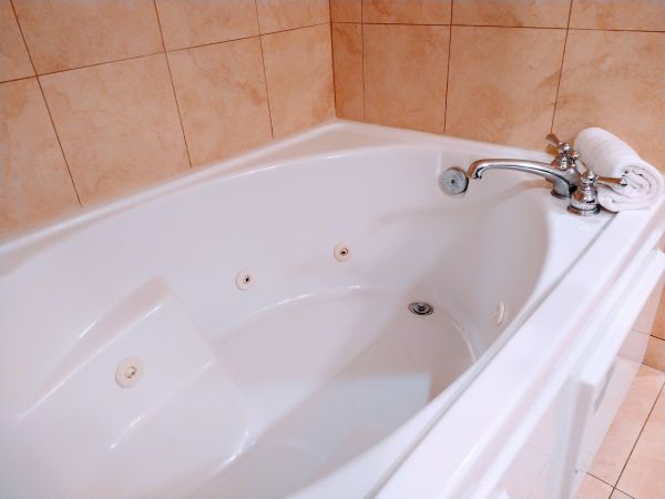 Acrylic Tub Installation in Eastlake